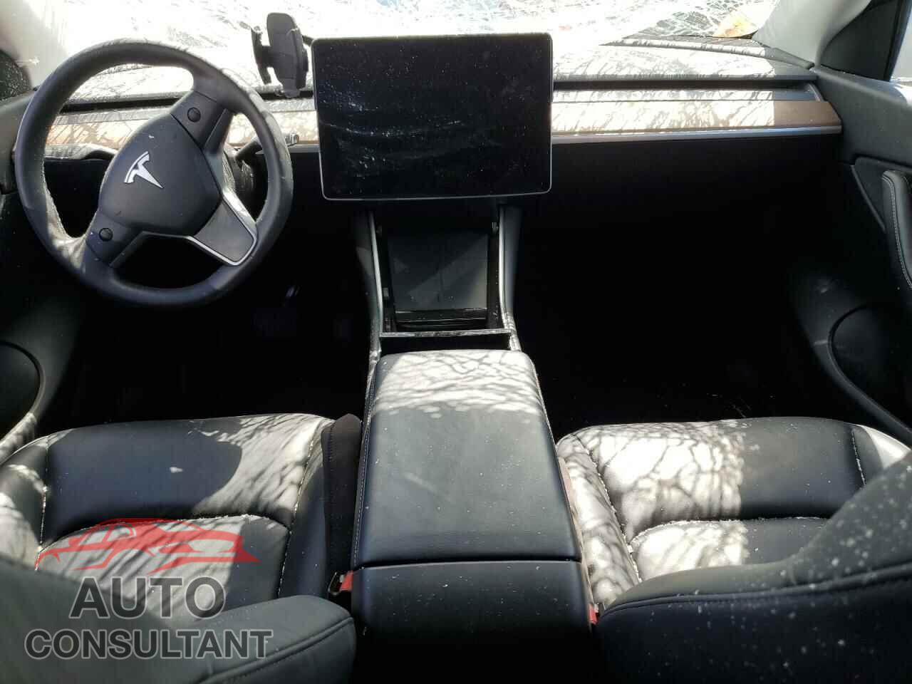 TESLA MODEL Y 2020 - 5YJYGDEE3LF055462