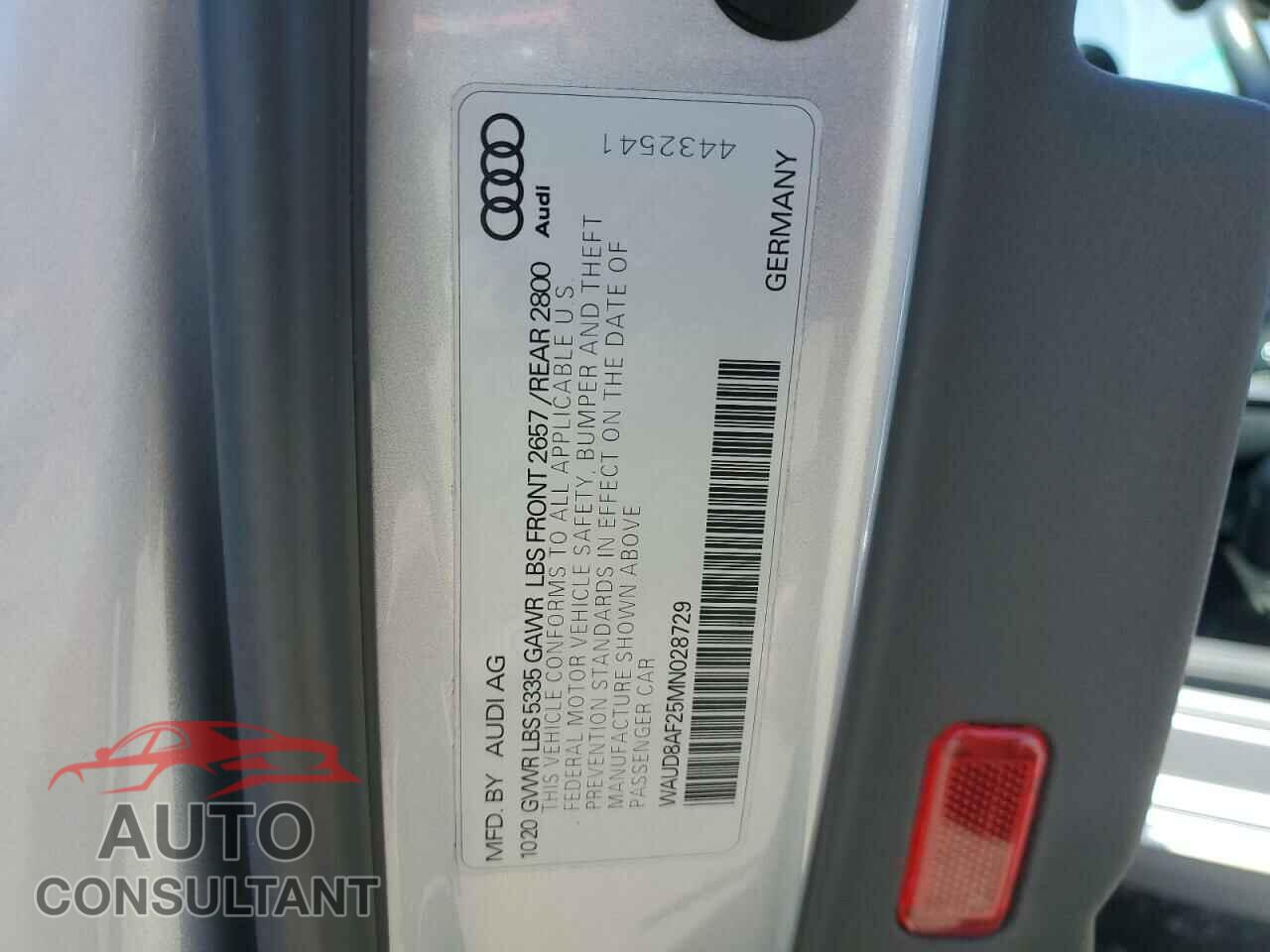 AUDI A6 2021 - WAUD8AF25MN028729