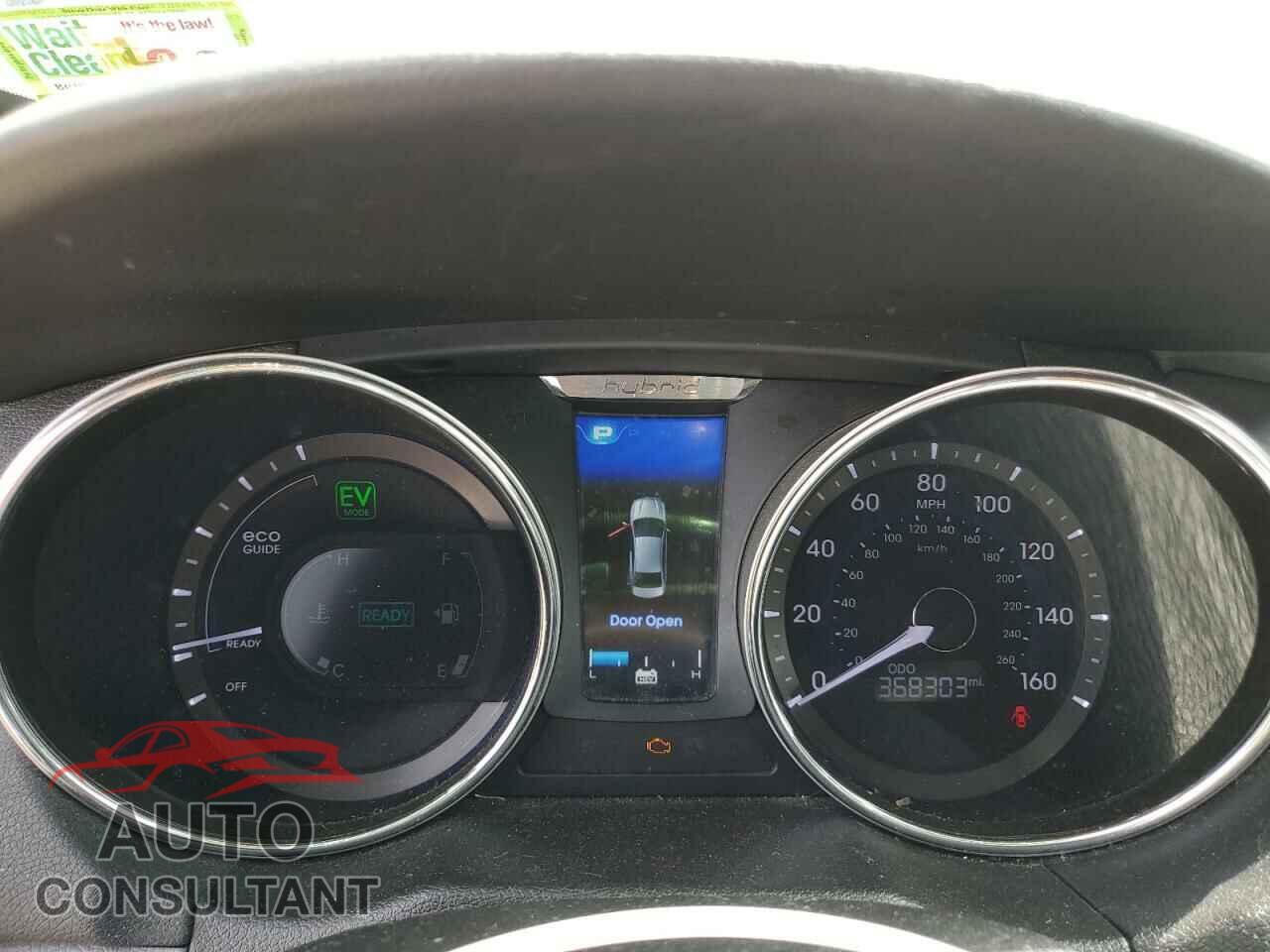 HYUNDAI SONATA 2013 - KMHEC4A46DA090045