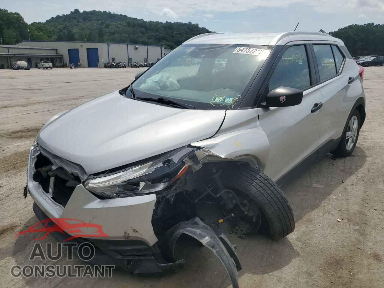 NISSAN KICKS 2019 - 3N1CP5CU2KL557070