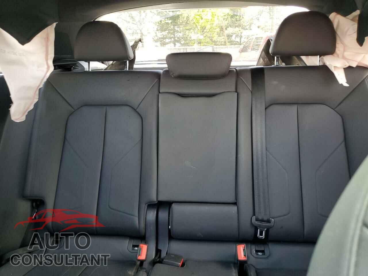 AUDI Q3 2021 - WA1EECF35M1126519