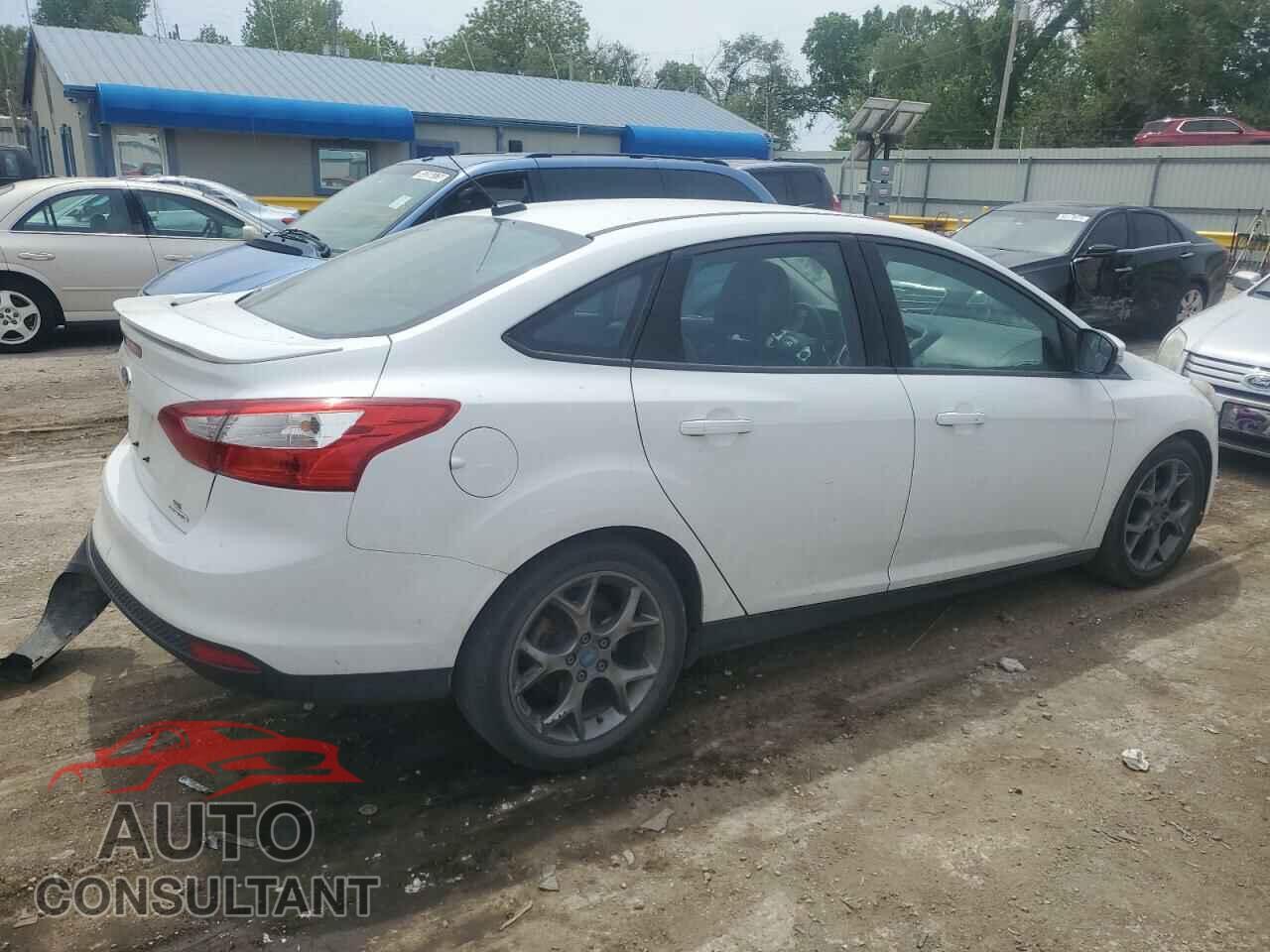 FORD FOCUS 2013 - 1FADP3F28DL158281