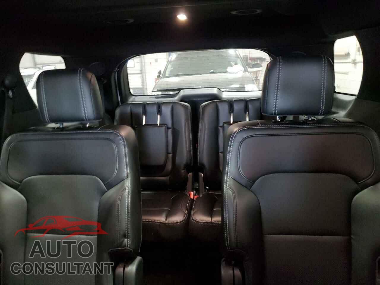 FORD EXPLORER 2018 - 1FM5K8F87JGB43866