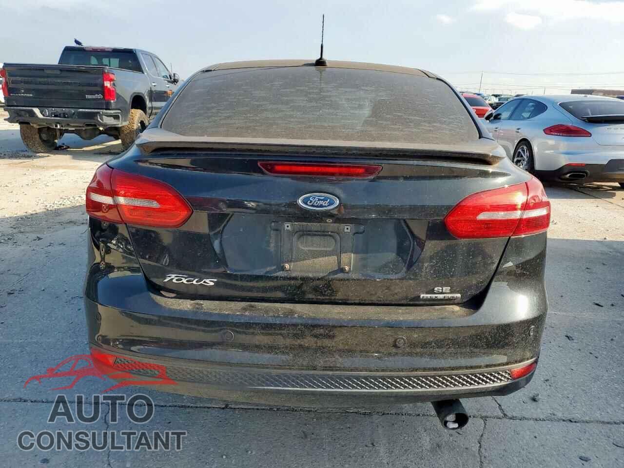 FORD FOCUS 2015 - 1FADP3F27FL356546