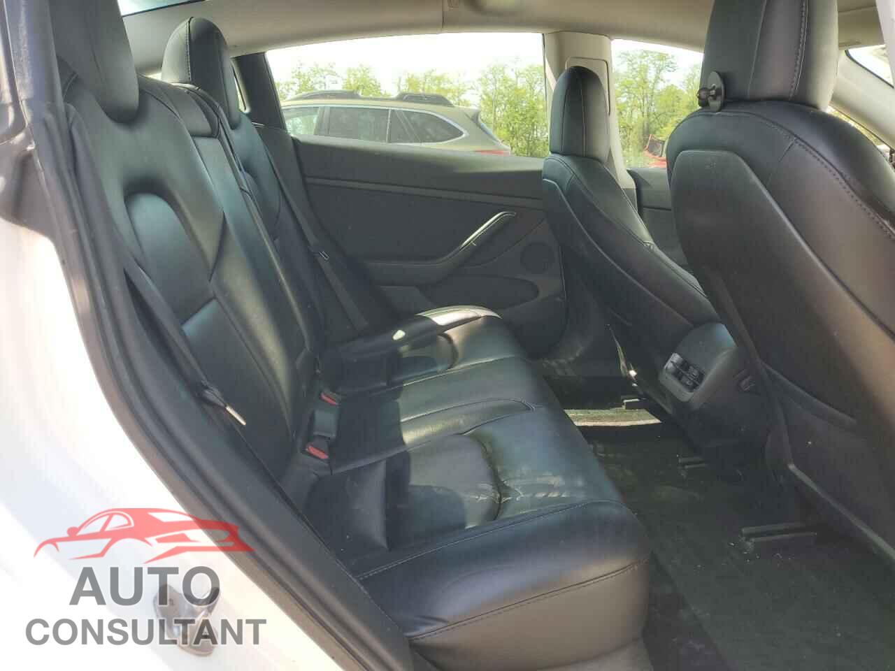TESLA MODEL 3 2021 - 5YJ3E1EA8MF016492