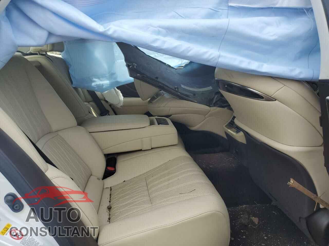 LEXUS LS500 2018 - JTHC51FF8J5004560