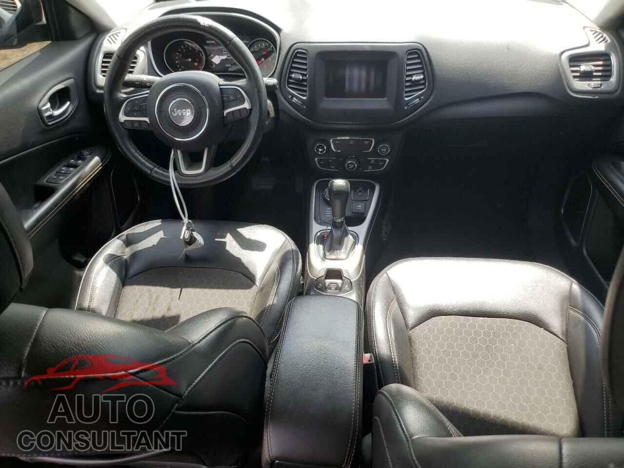 JEEP COMPASS 2018 - 3C4NJDBB2JT256945