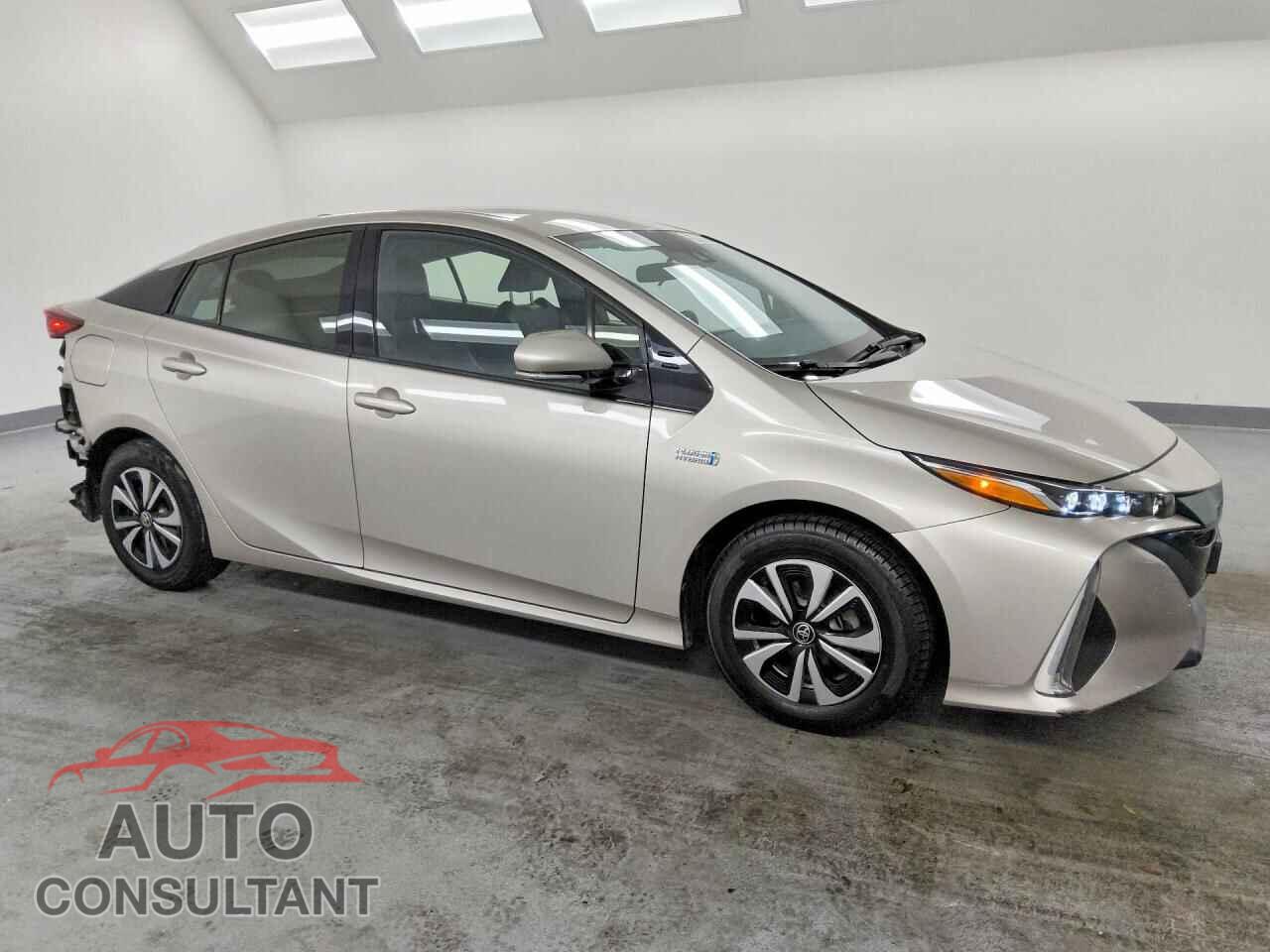 TOYOTA PRIUS 2017 - JTDKARFP4H3057617