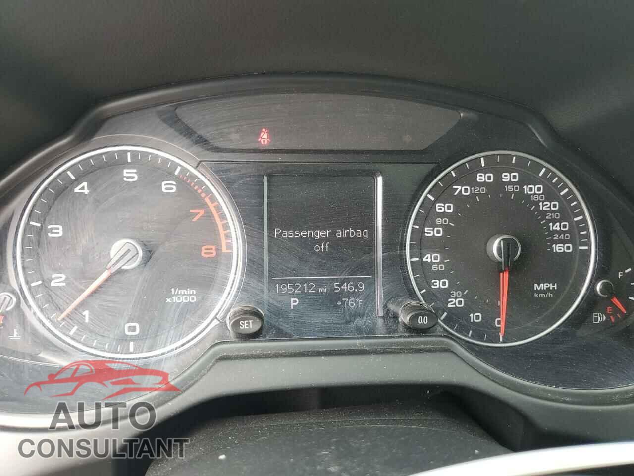 AUDI Q5 2013 - WA1LFAFP5DA082517