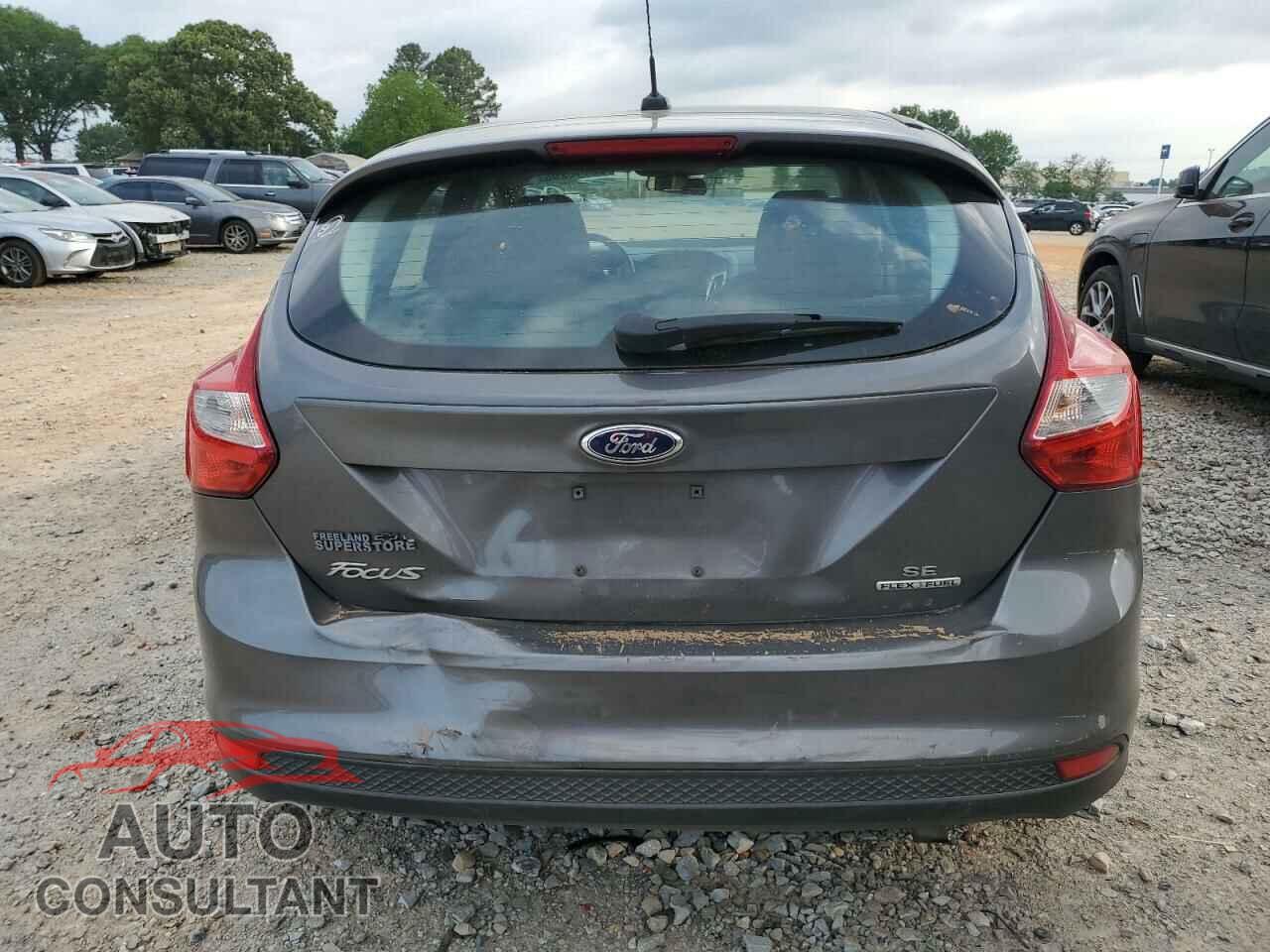 FORD FOCUS 2012 - 1FAHP3K2XCL390158