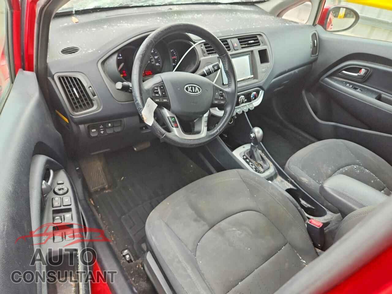 KIA RIO 2013 - KNADN4A35D6102669