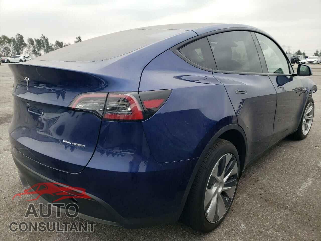 TESLA MODEL Y 2023 - 7SAYGDEE2PF959358