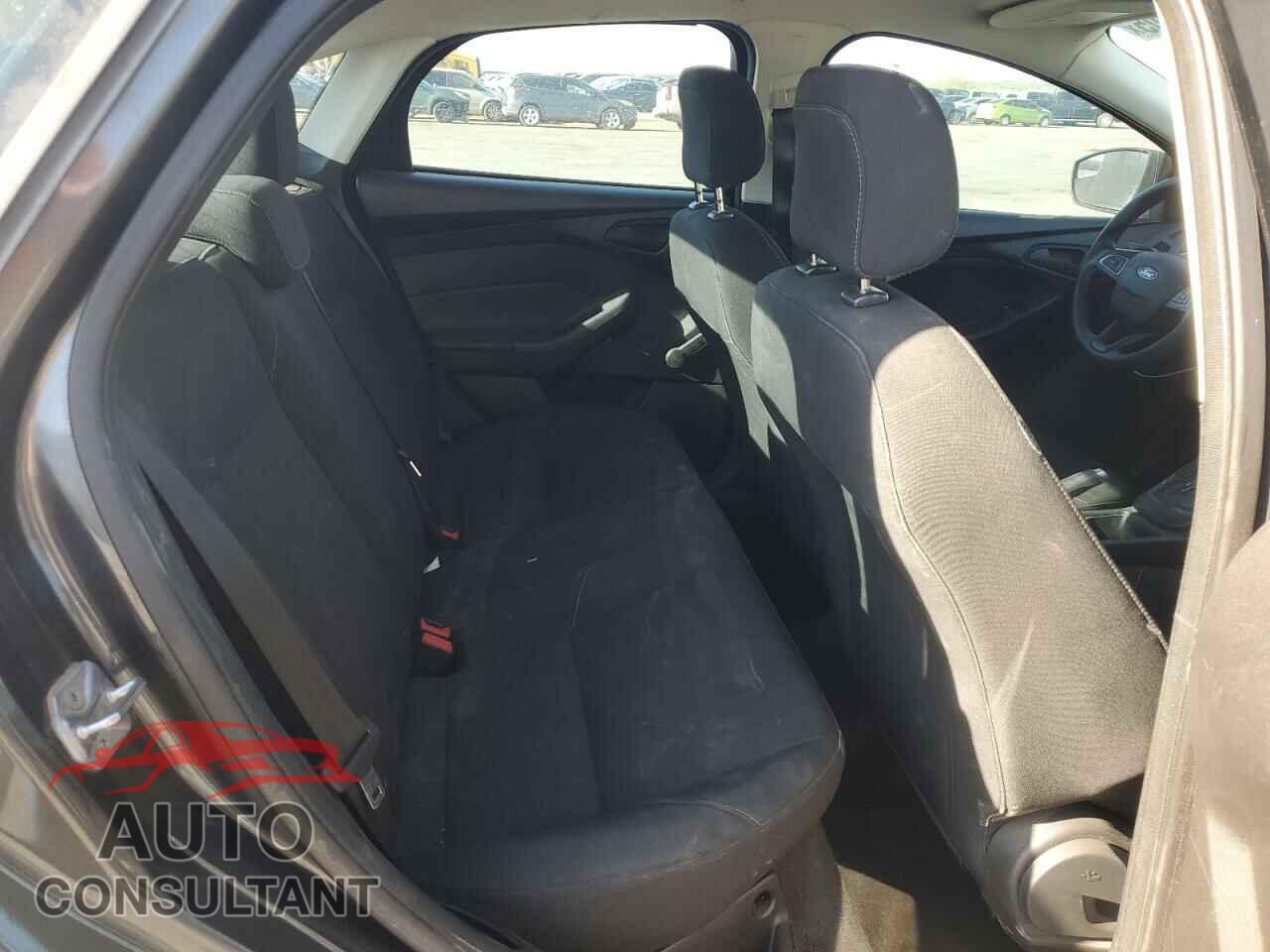 FORD FOCUS 2016 - 1FADP3E29GL361721