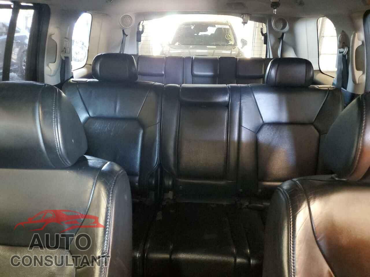 HONDA PILOT 2011 - 5FNYF4H90BB030129