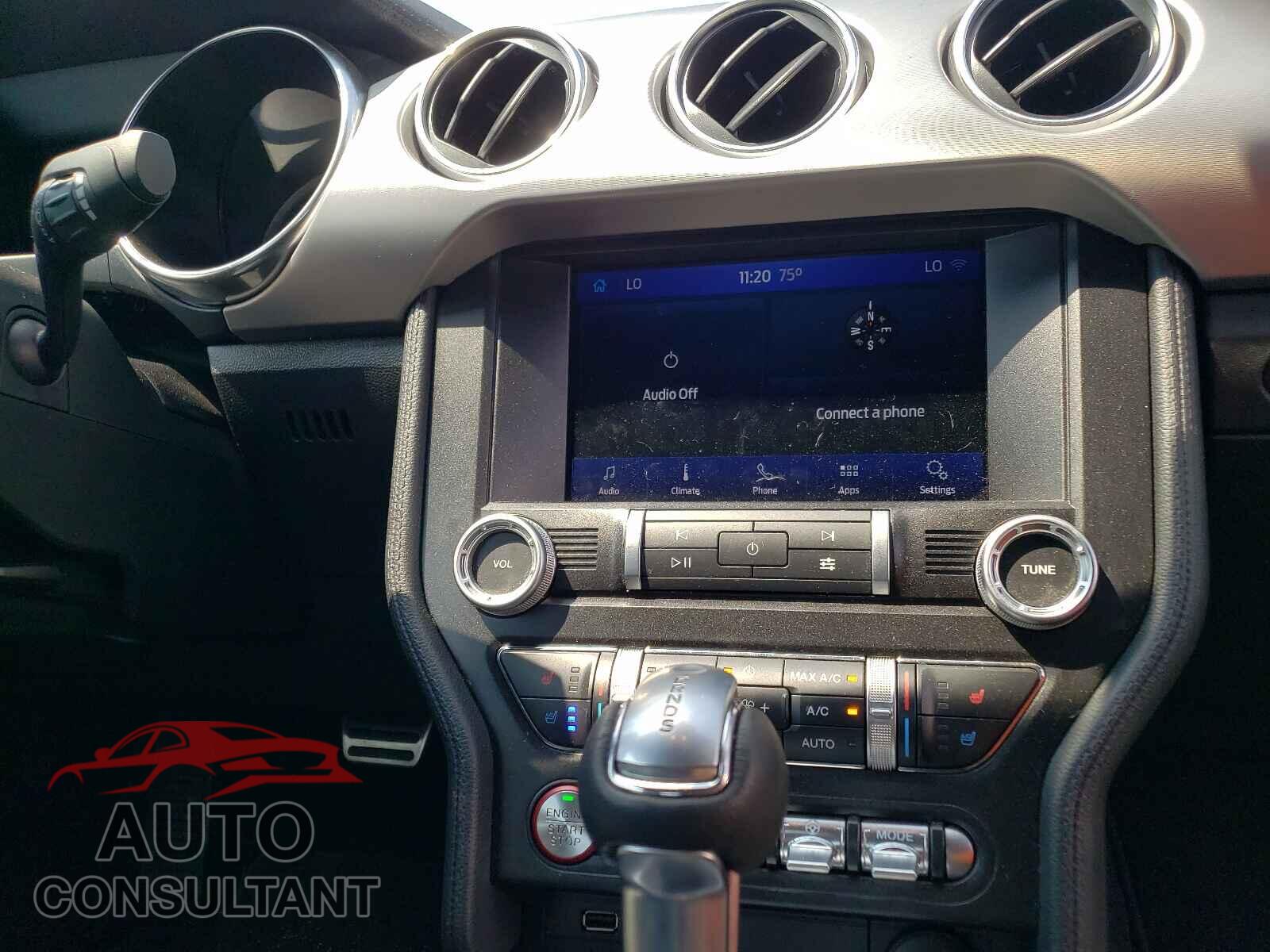 FORD MUSTANG 2020 - 1FATP8UH5L5151114
