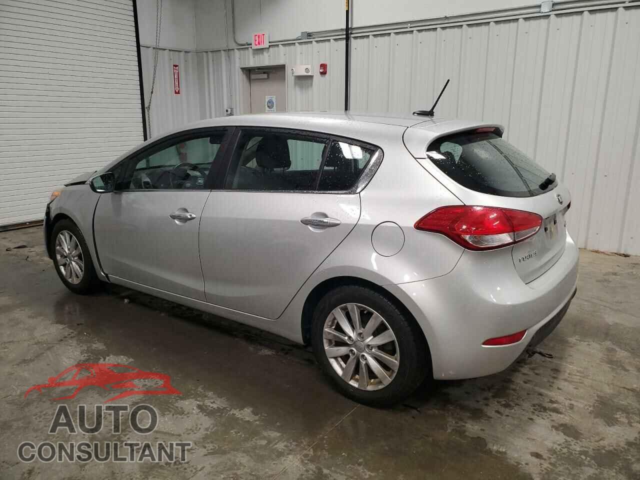 KIA FORTE 2015 - KNAFX5A84F5318316
