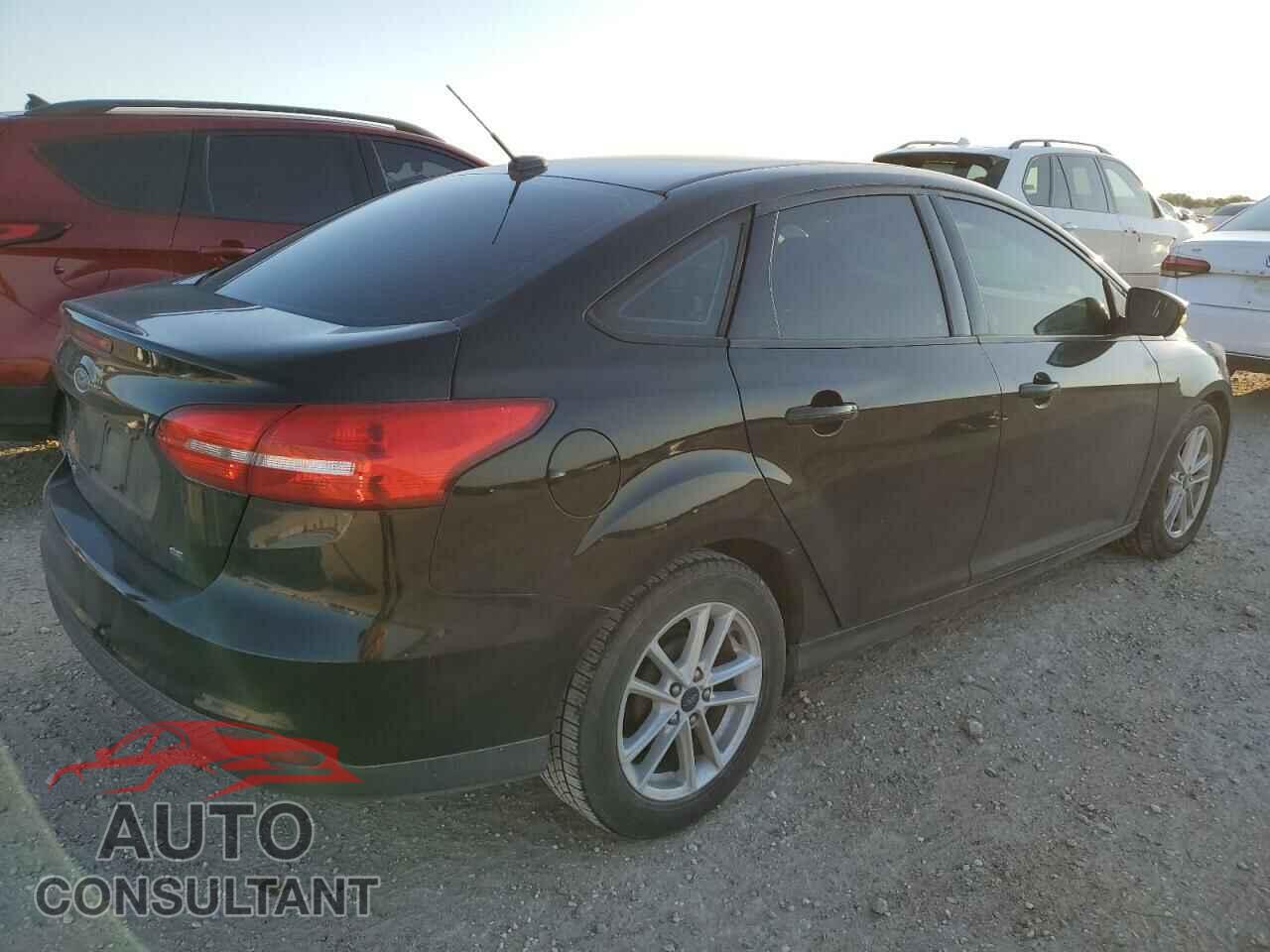 FORD FOCUS 2017 - 1FADP3F25HL219608