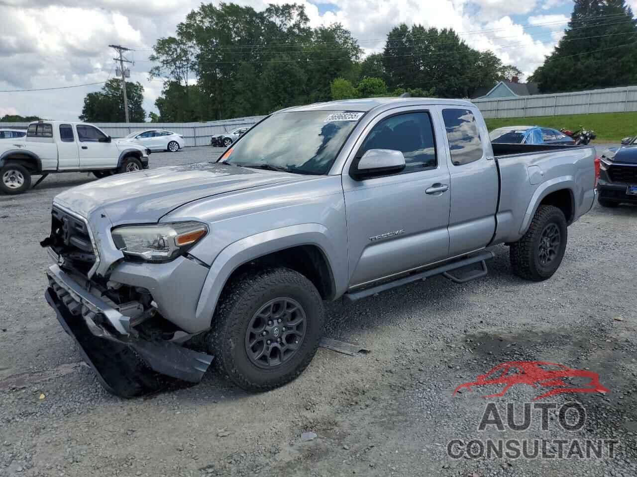 TOYOTA TACOMA 2017 - 5TFSZ5AN3HX071735