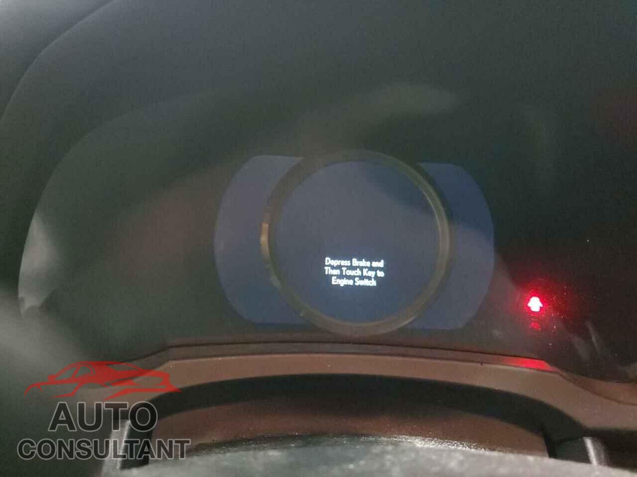 LEXUS IS 2017 - JTHCE1D26H5013199