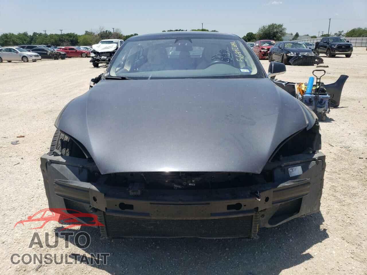 TESLA MODEL S 2017 - 5YJSA1E25HF220902