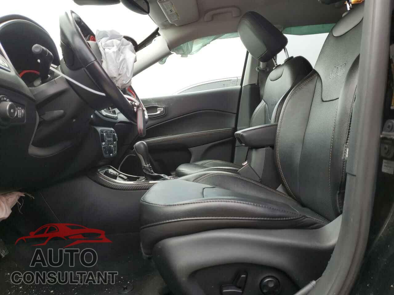JEEP COMPASS 2020 - 3C4NJDCB9LT128218
