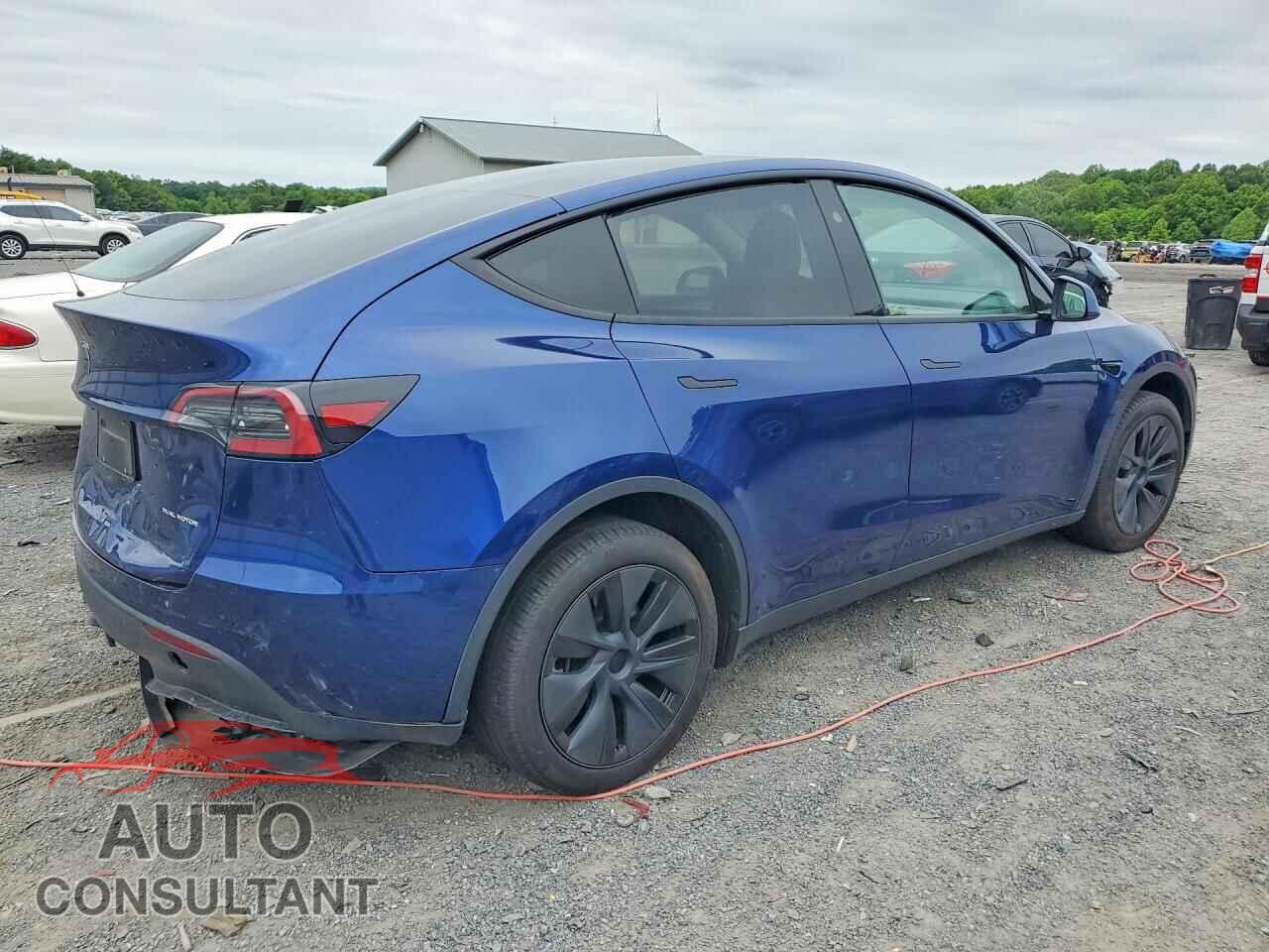 TESLA MODEL Y 2025 - 7SAYGDEE9SA349981
