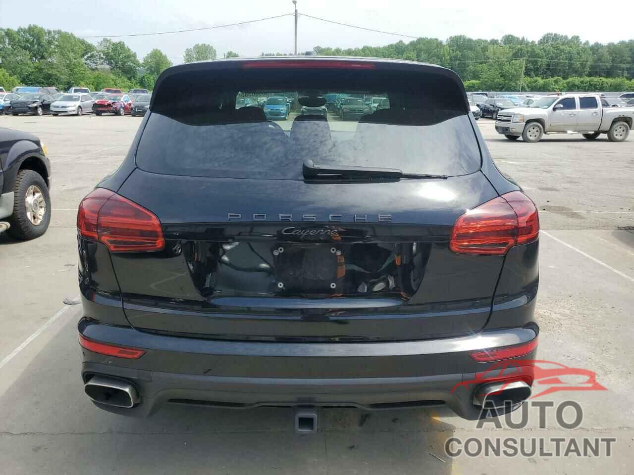 PORSCHE CAYENNE 2015 - WP1AF2A23FLA44272