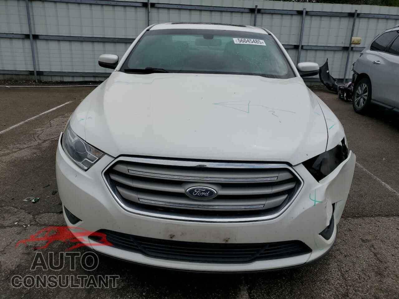 FORD TAURUS 2017 - 1FAHP2E85HG106297