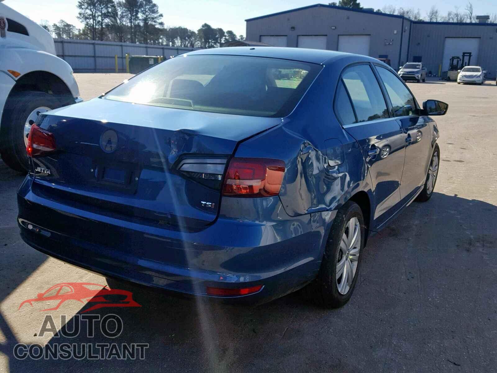 VOLKSWAGEN JETTA 2017 - 3VW2B7AJXHM411334