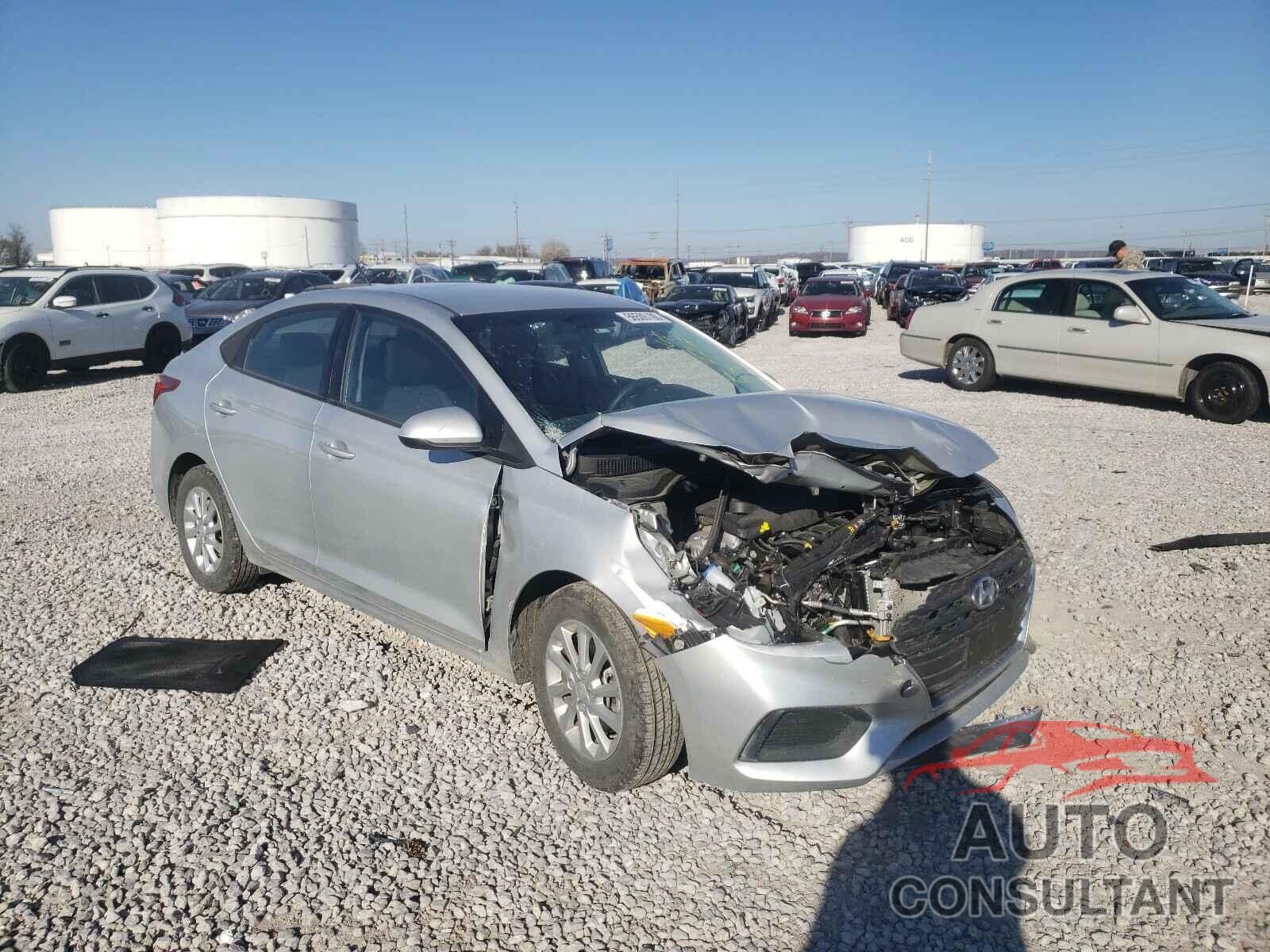 HYUNDAI ACCENT 2018 - 3KPC24A39JE025365