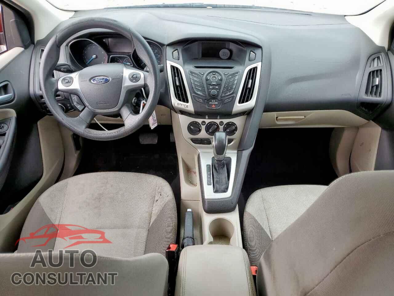 FORD FOCUS 2014 - 1FADP3F2XEL227229