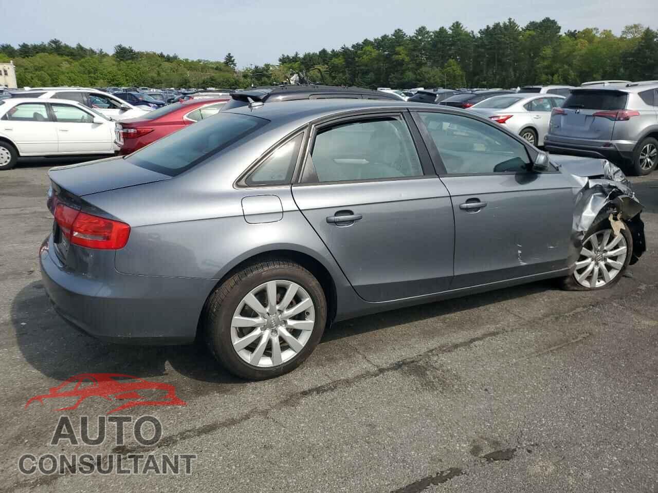 AUDI A4 2013 - WAUBFAFL7DN016247