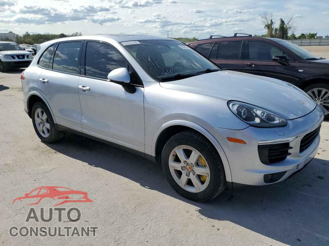 PORSCHE CAYENNE 2018 - WP1AA2A20JKA01666