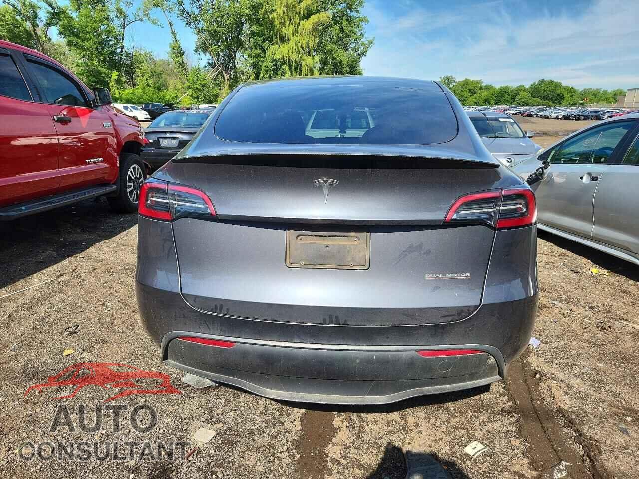 TESLA MODEL Y 2023 - 7SAYGDEF8PF948468