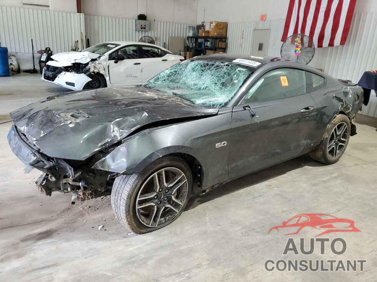 FORD MUSTANG 2019 - 1FA6P8CF3K5173835