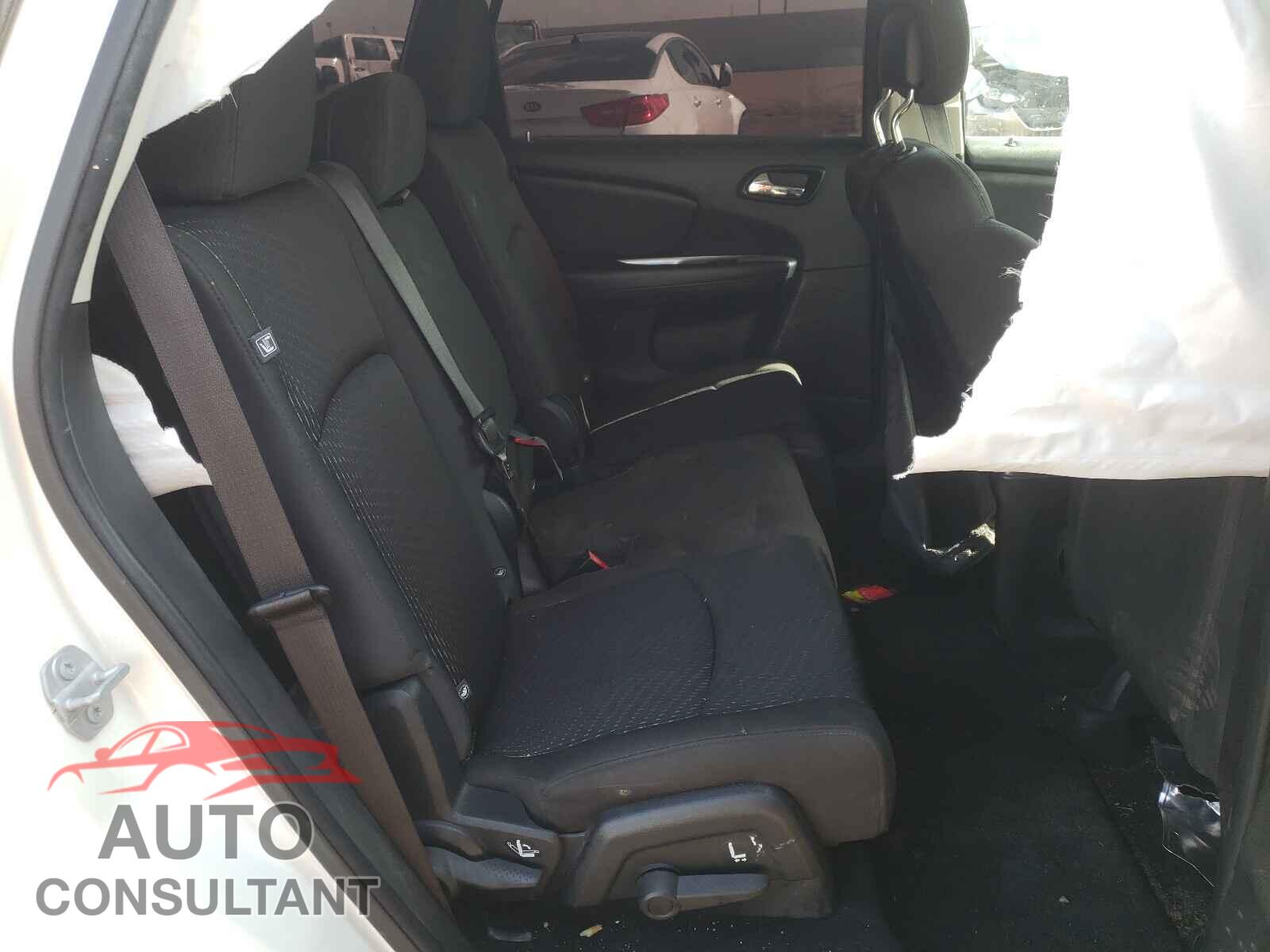 DODGE JOURNEY 2018 - 3C4PDCBB1JT475096