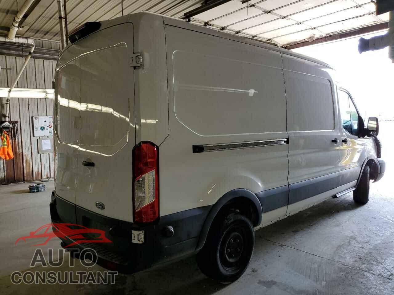 FORD TRANSIT 2019 - 1FTYR2CM8KKB45832