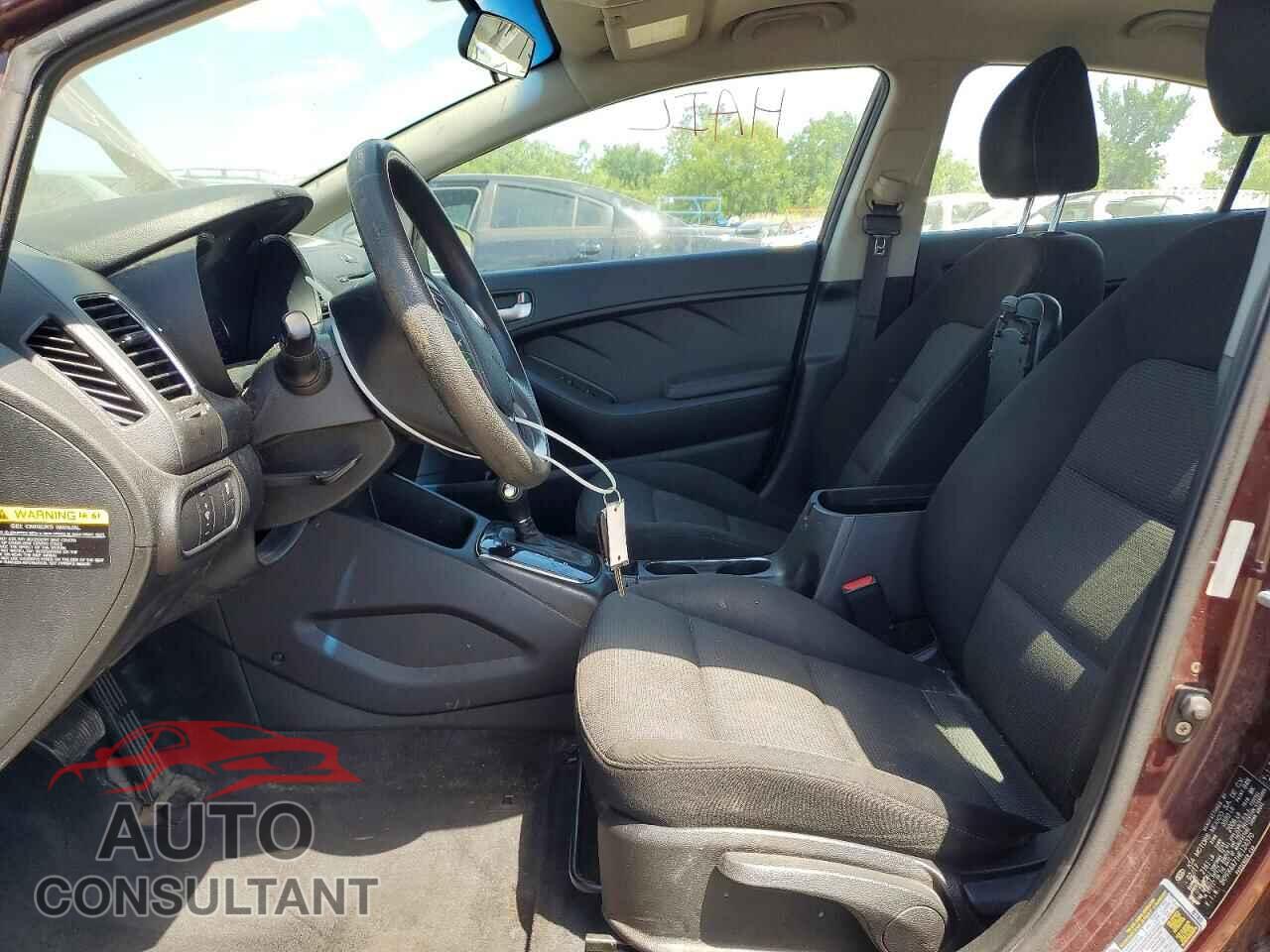 KIA FORTE 2017 - 3KPFK4A71HE124370