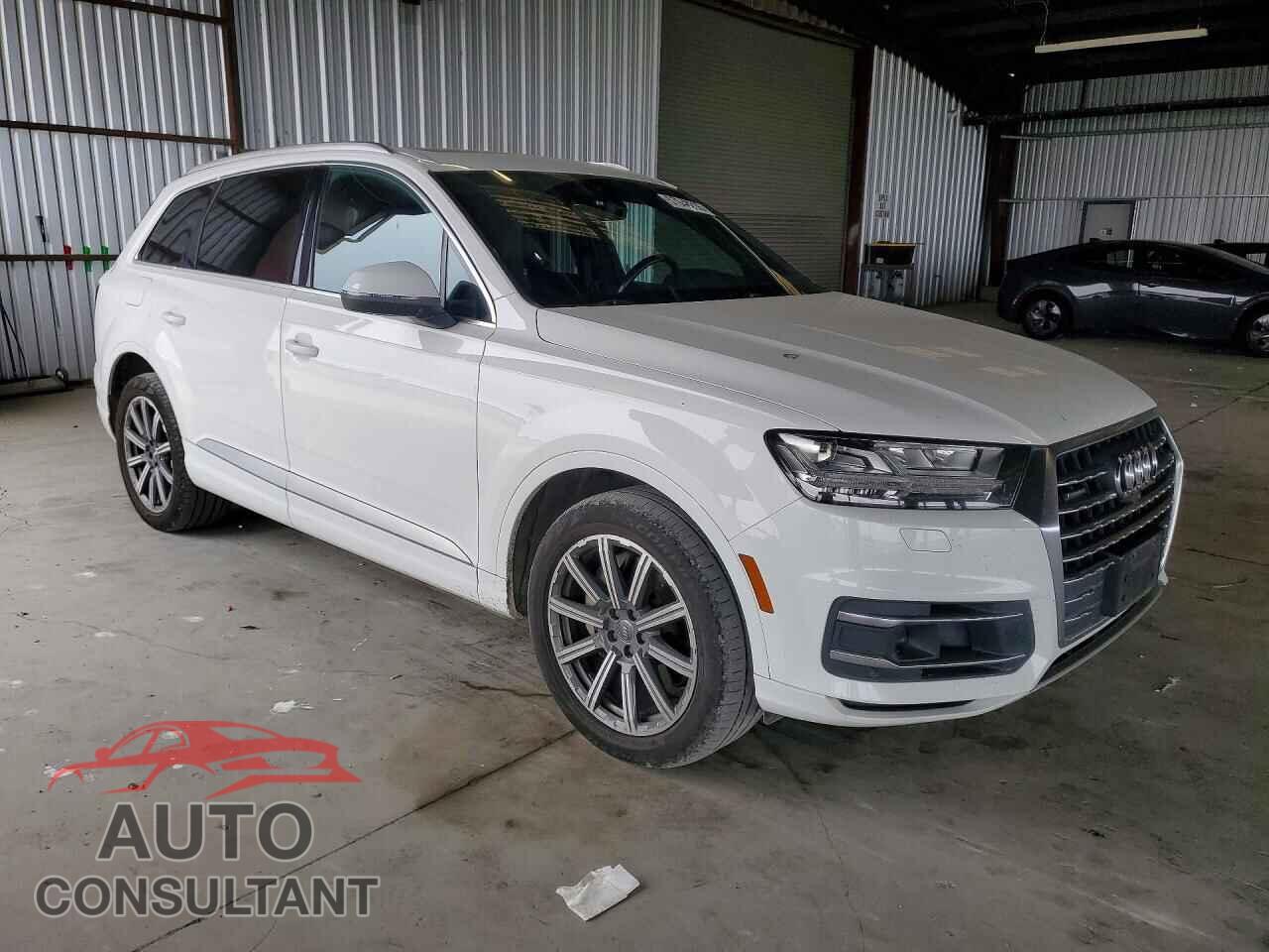 AUDI Q7 2018 - WA1LAAF7XJD012990