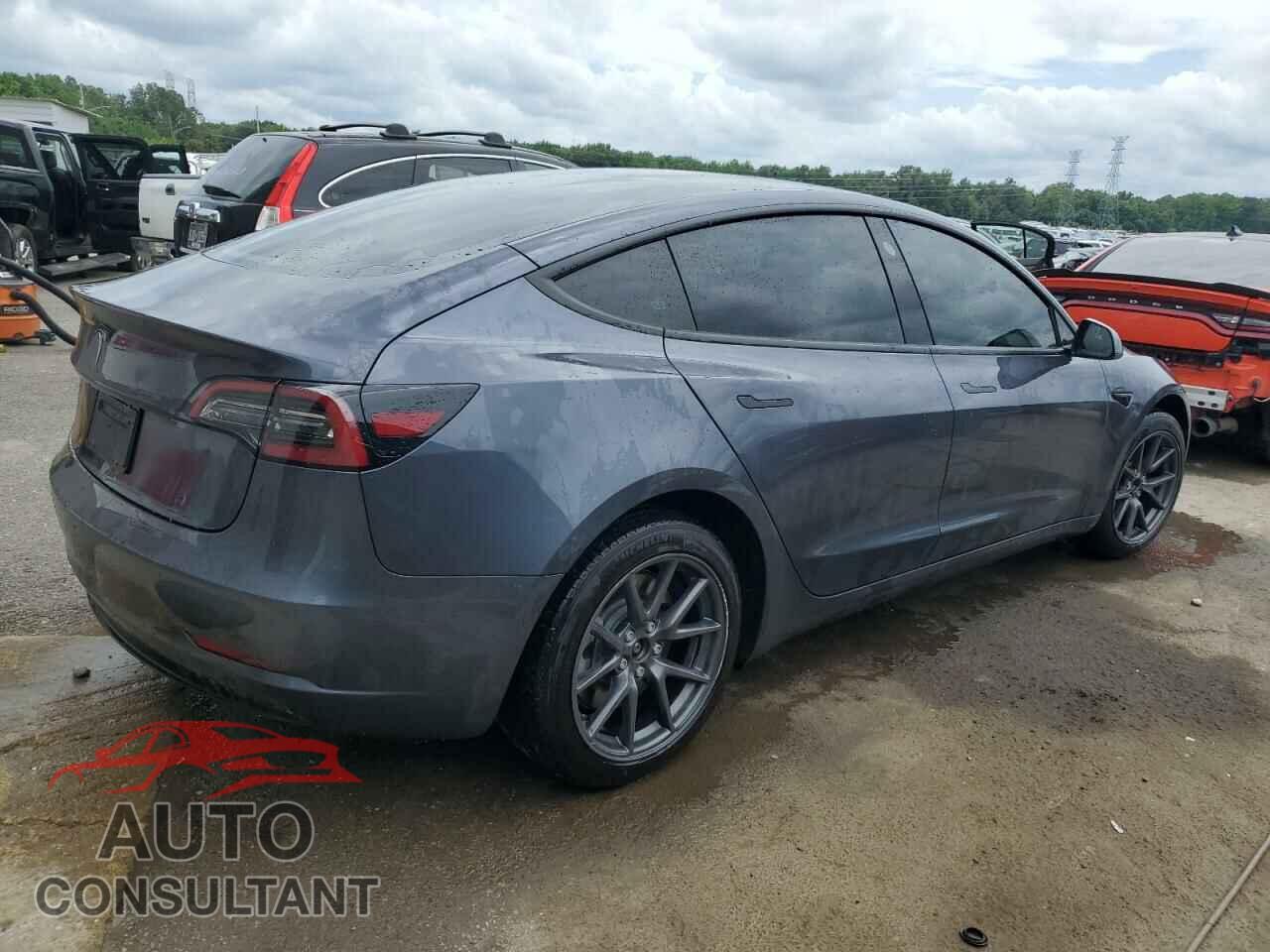 TESLA MODEL 3 2023 - 5YJ3E1EA4PF678753