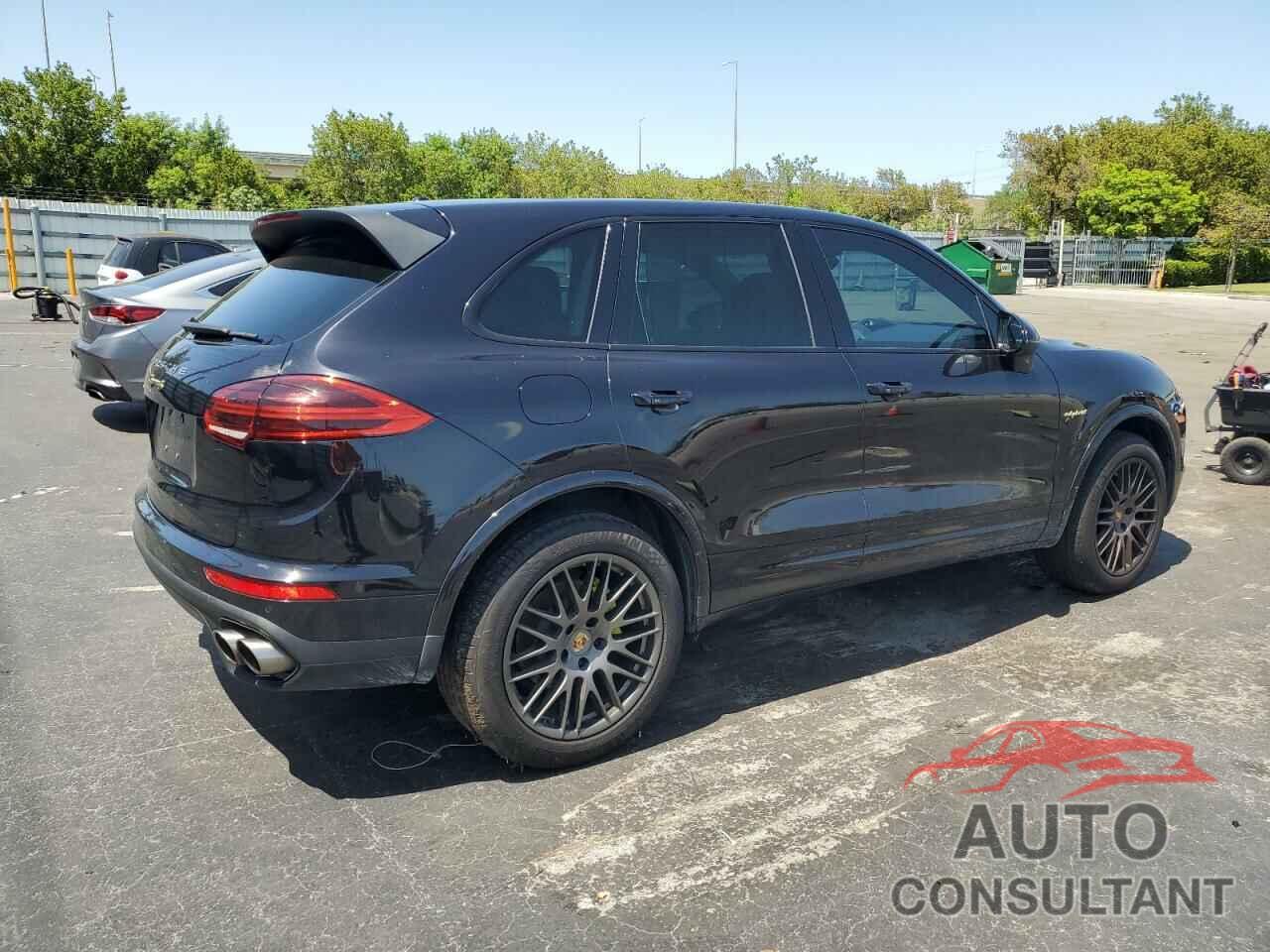 PORSCHE CAYENNE 2017 - WP1AE2A28HLA70632