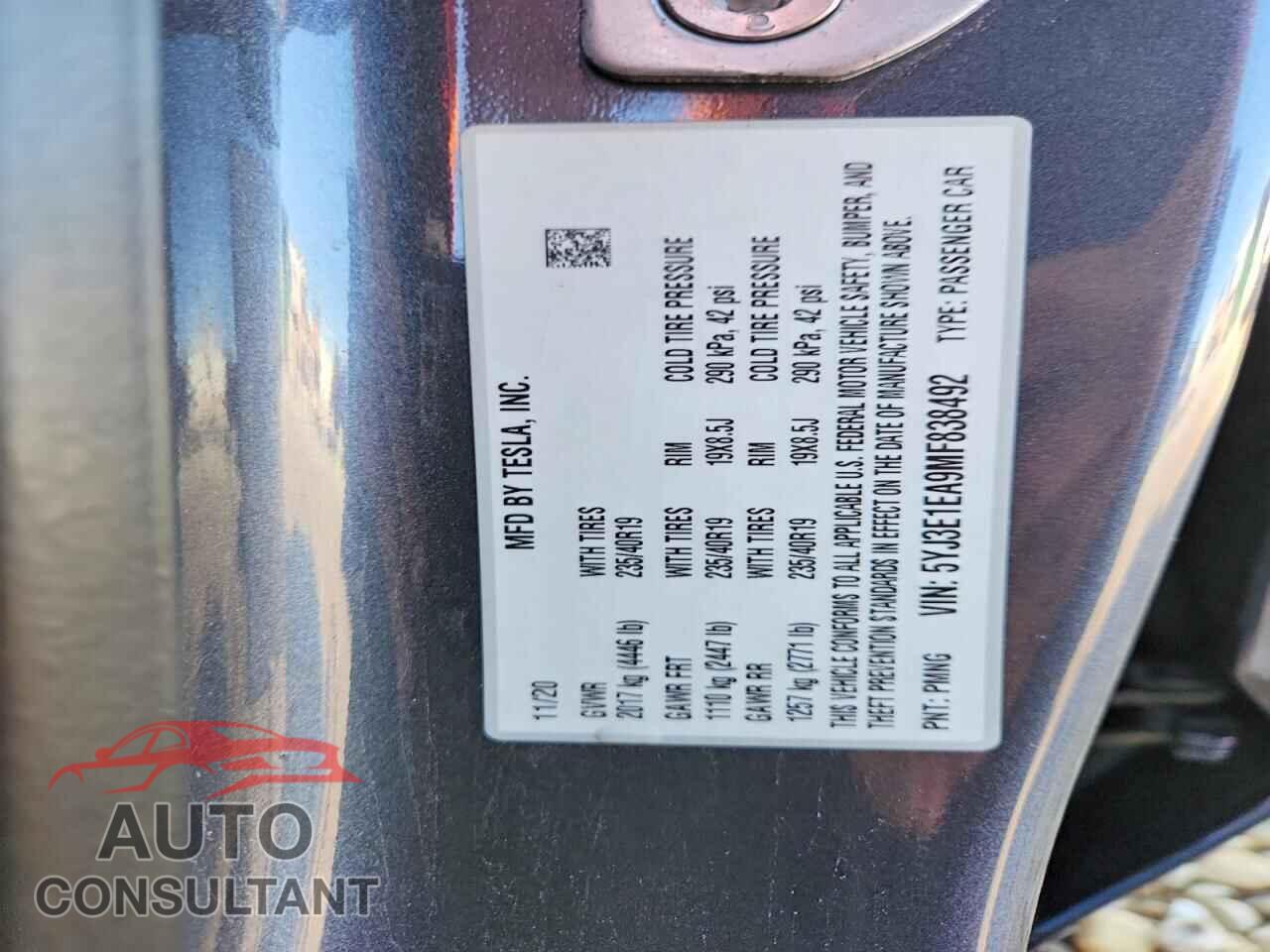 TESLA MODEL 3 2021 - 5YJ3E1EA9MF838492