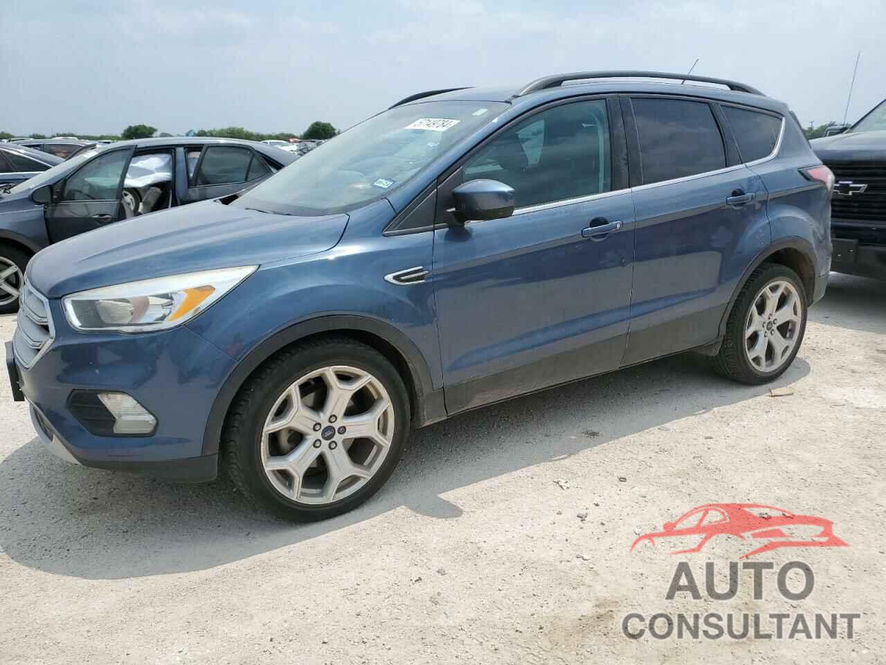 FORD ESCAPE 2018 - 1FMCU0GD4JUA85361