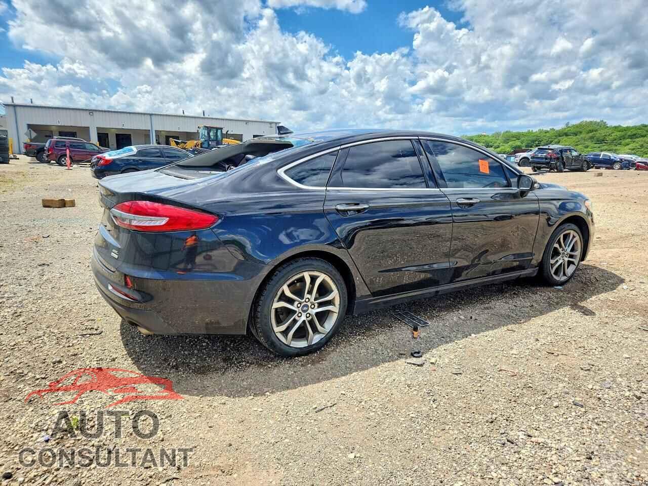 FORD FUSION 2019 - 3FA6P0CD6KR141507