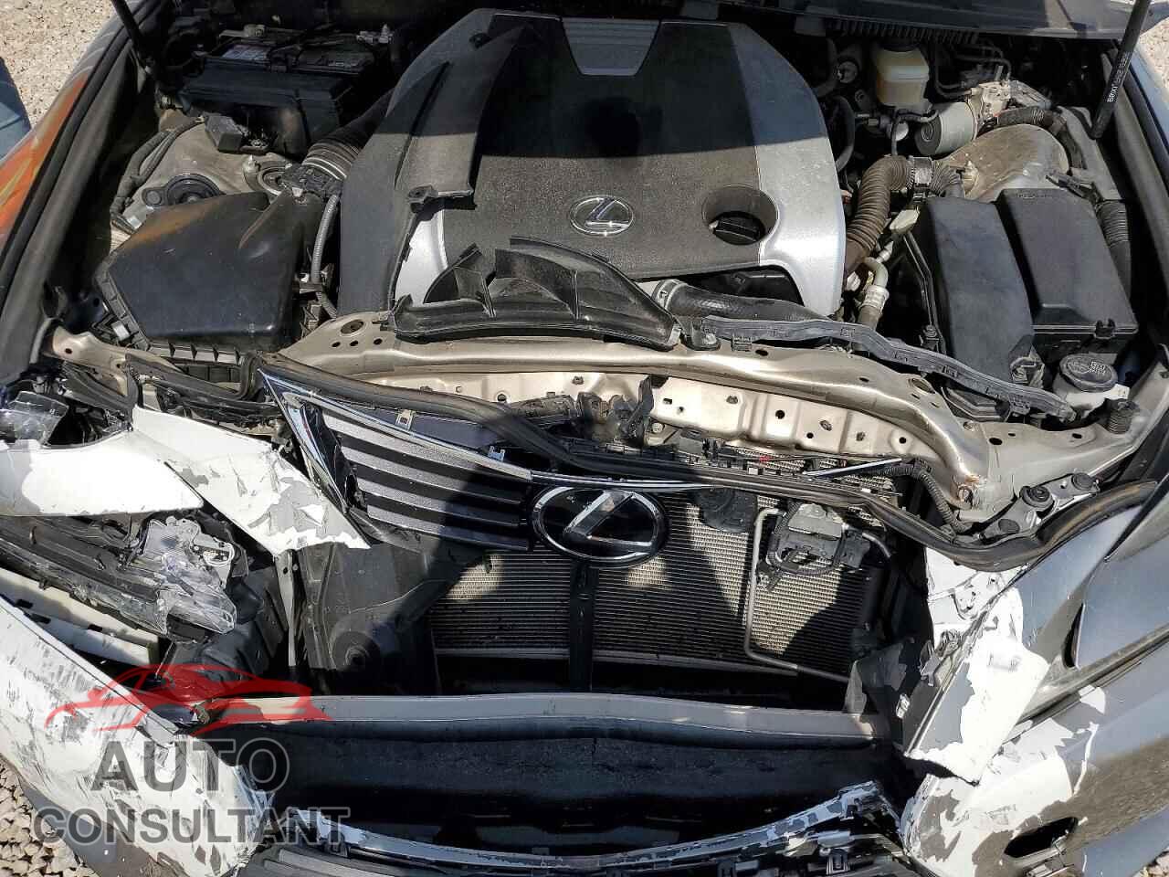 LEXUS IS 2014 - JTHBE1D25E5008454