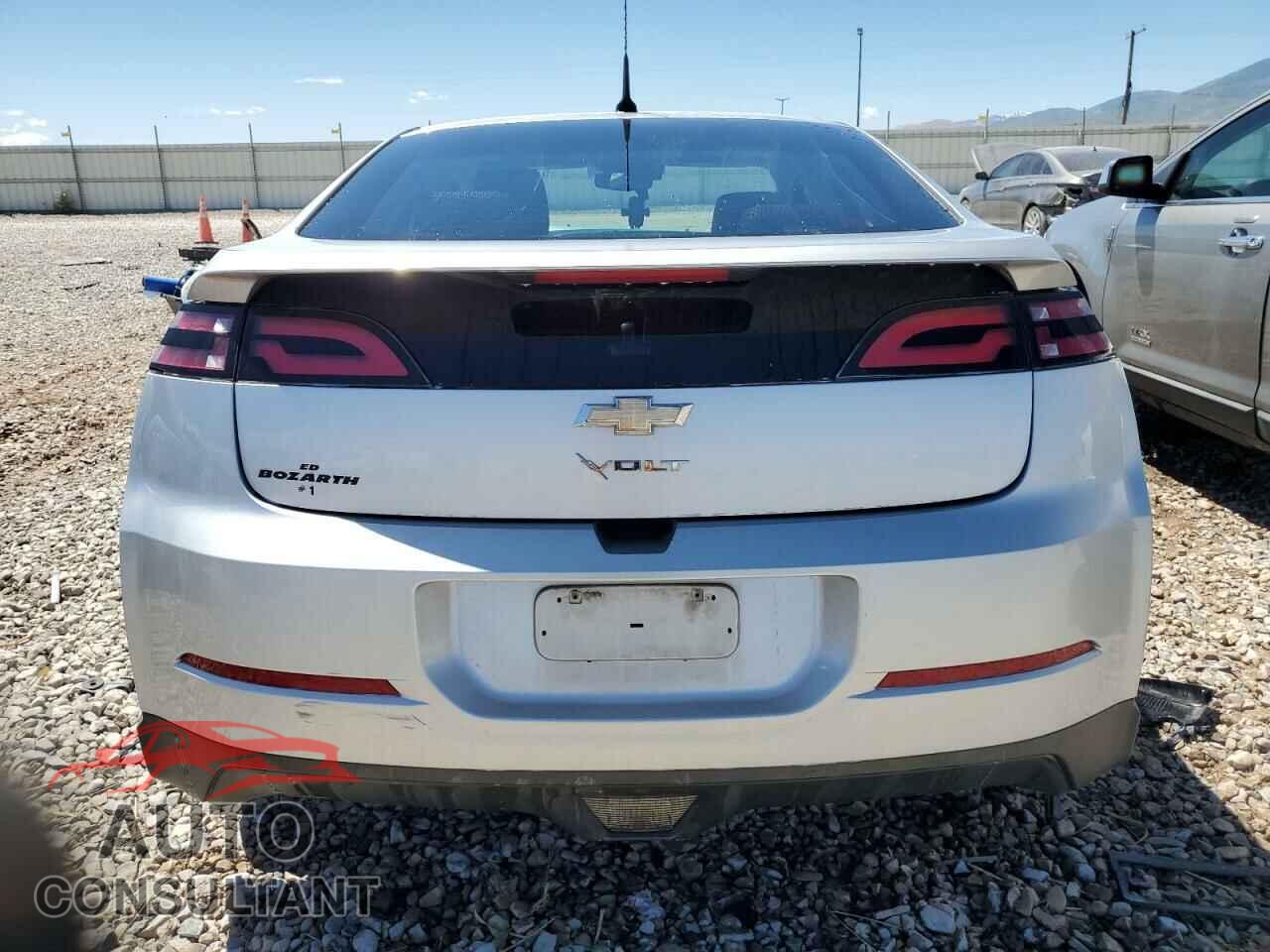 CHEVROLET VOLT 2013 - 1G1RB6E46DU116097