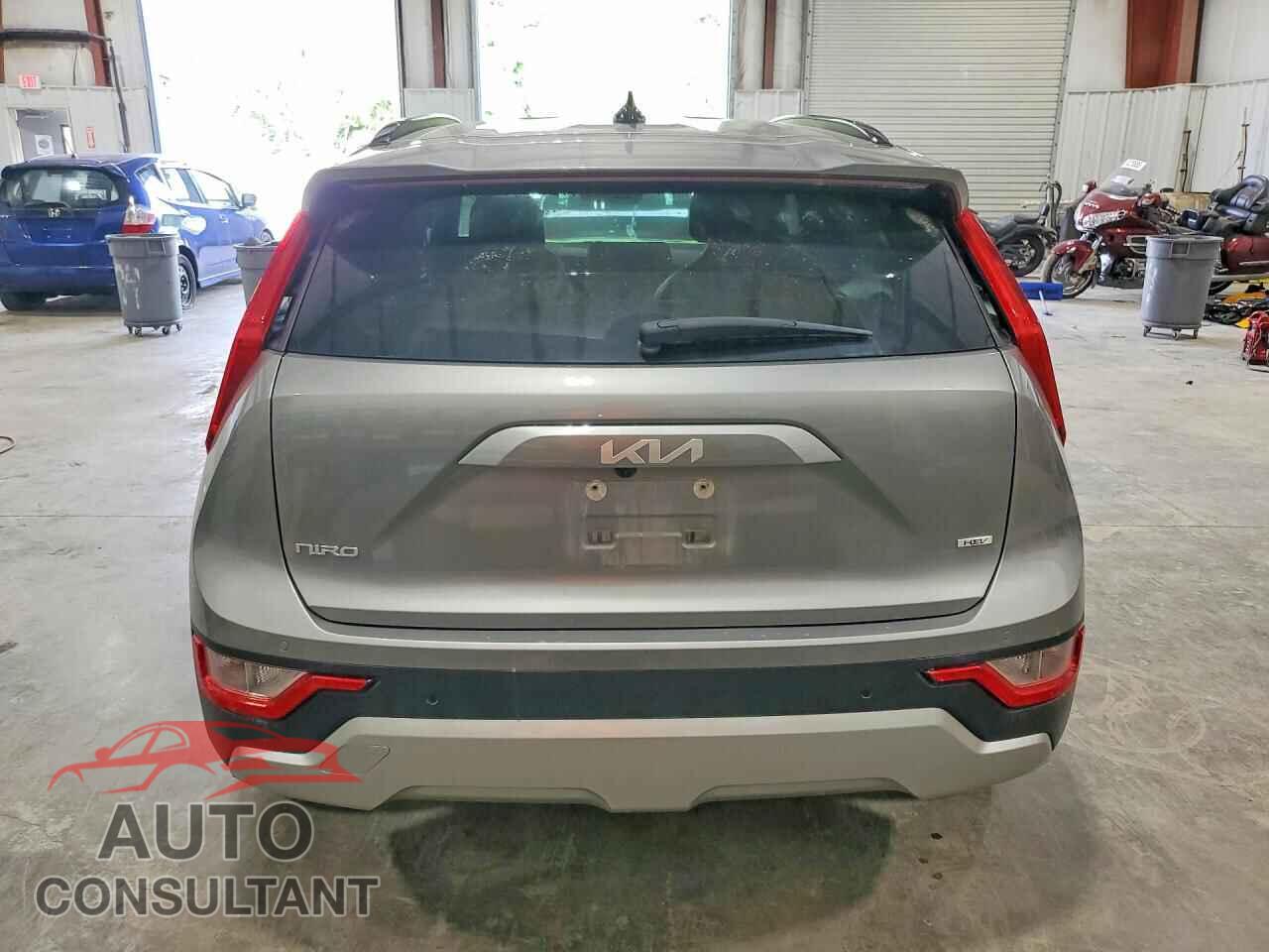 KIA NIRO 2023 - KNDCR3LE4P5058024
