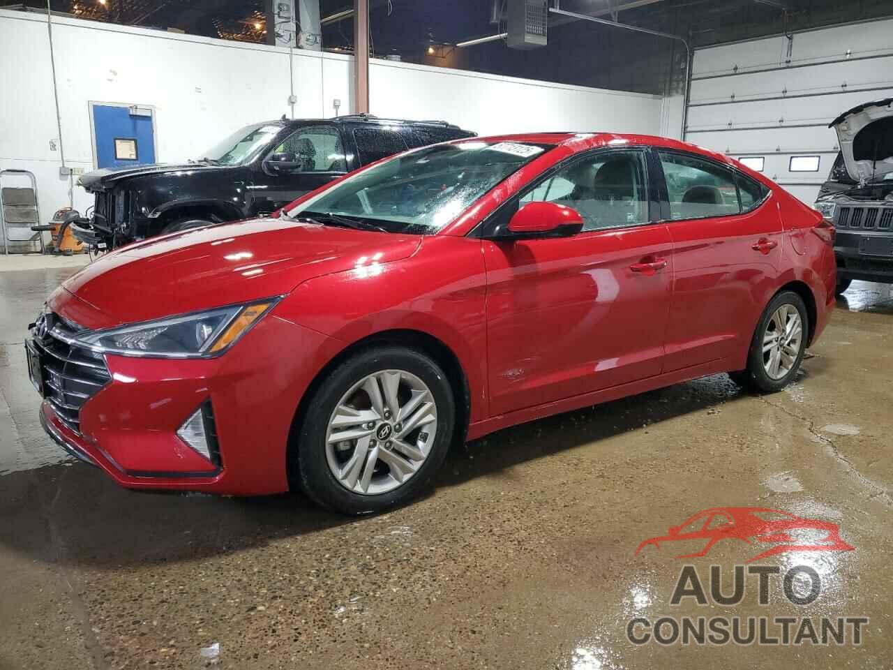 HYUNDAI ELANTRA 2019 - KMHD84LF7KU805065