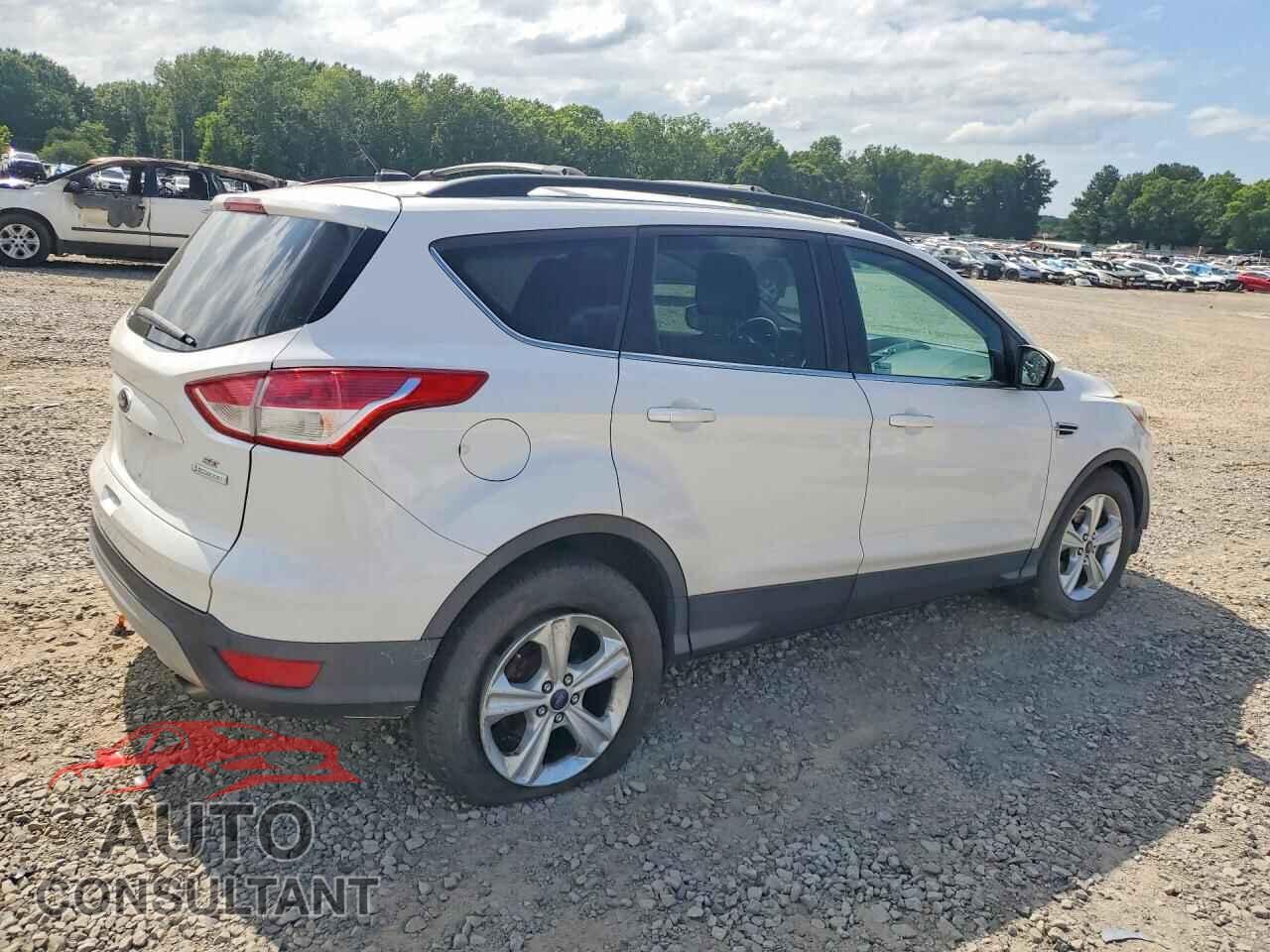 FORD ESCAPE 2016 - 1FMCU0GX3GUA03686