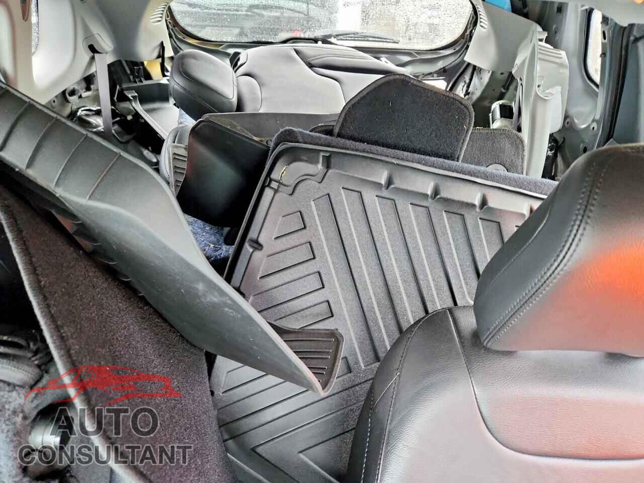 JEEP COMPASS 2022 - 3C4NJDCB2NT111702
